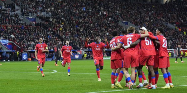 欧冠惨案！德甲冠军惨遭7-2狂胜，卫冕冠军取得6连胜